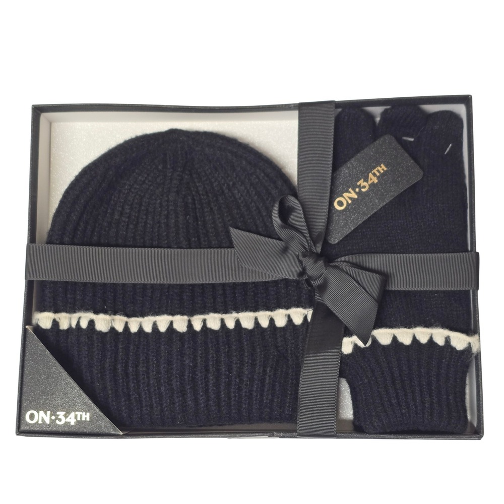 On 34th Womens Beanie and Gloves Gift Set Black White Ribbed Knit NWT Gift Set